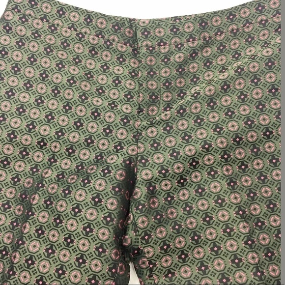 Club Monaco Aida Textured Jacquard Ankle Pants - Picture 6 of 8